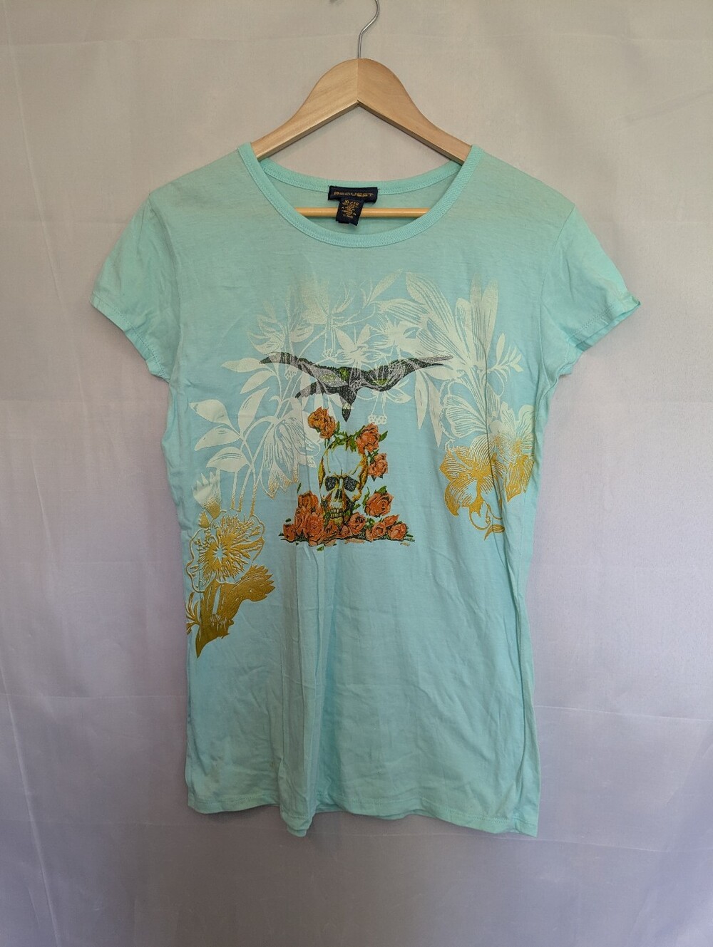 Vintage Y2K Request Skulls and Roses Graphic Longline Fitted Tee XL